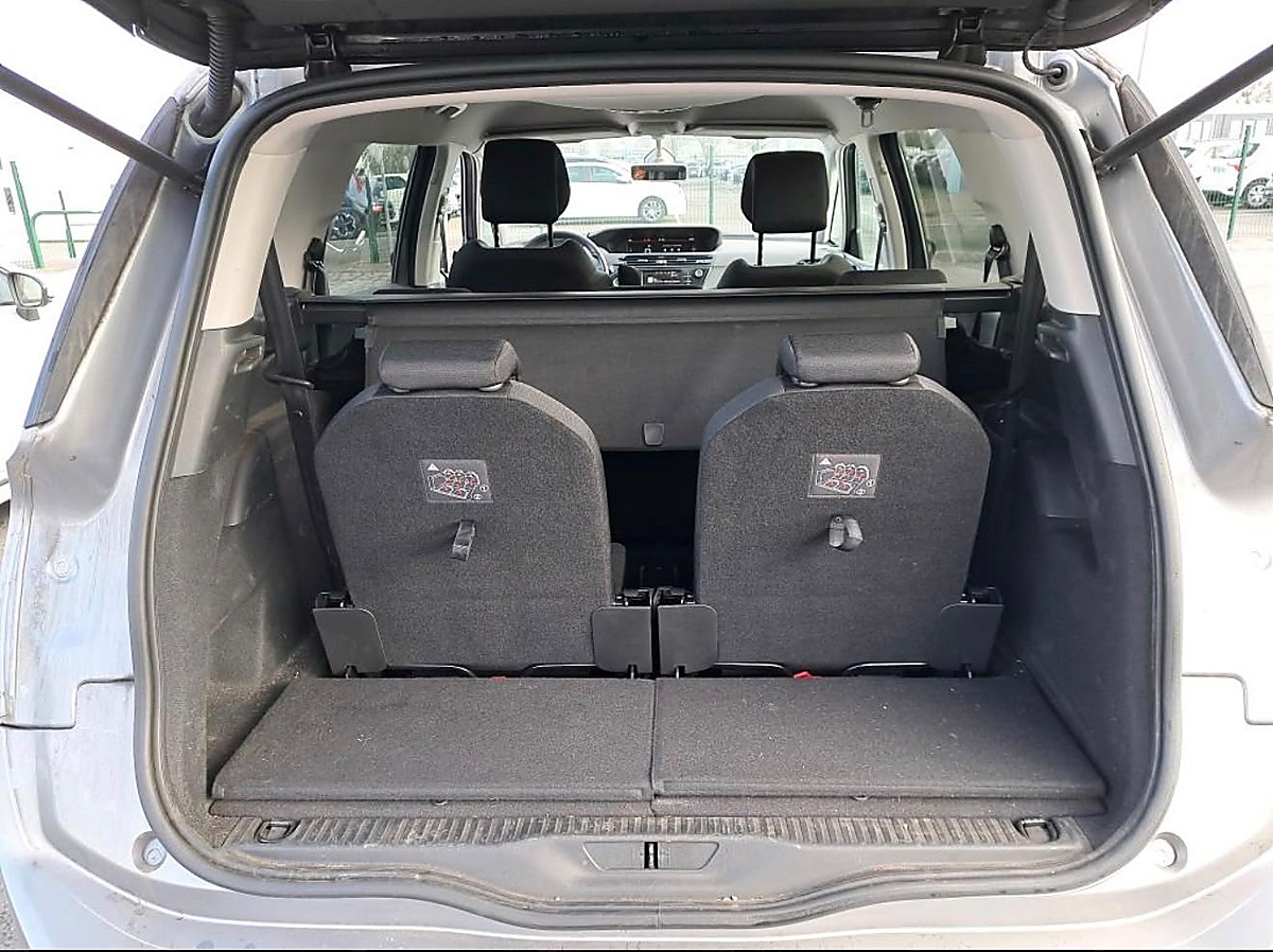 Citroën C4 Executive View 5